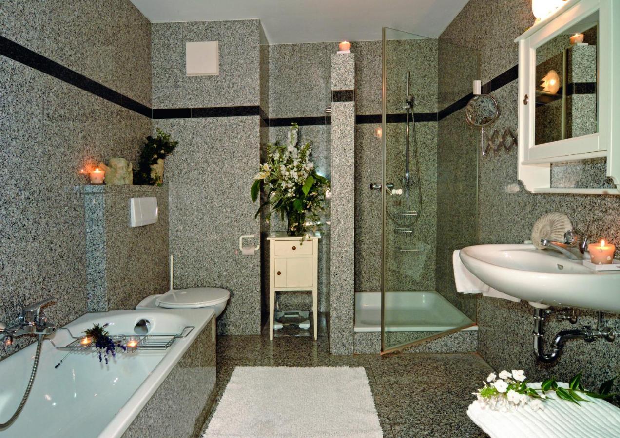 Landhotel Gutshof Camping Badhuetten Tettnang Kamer foto