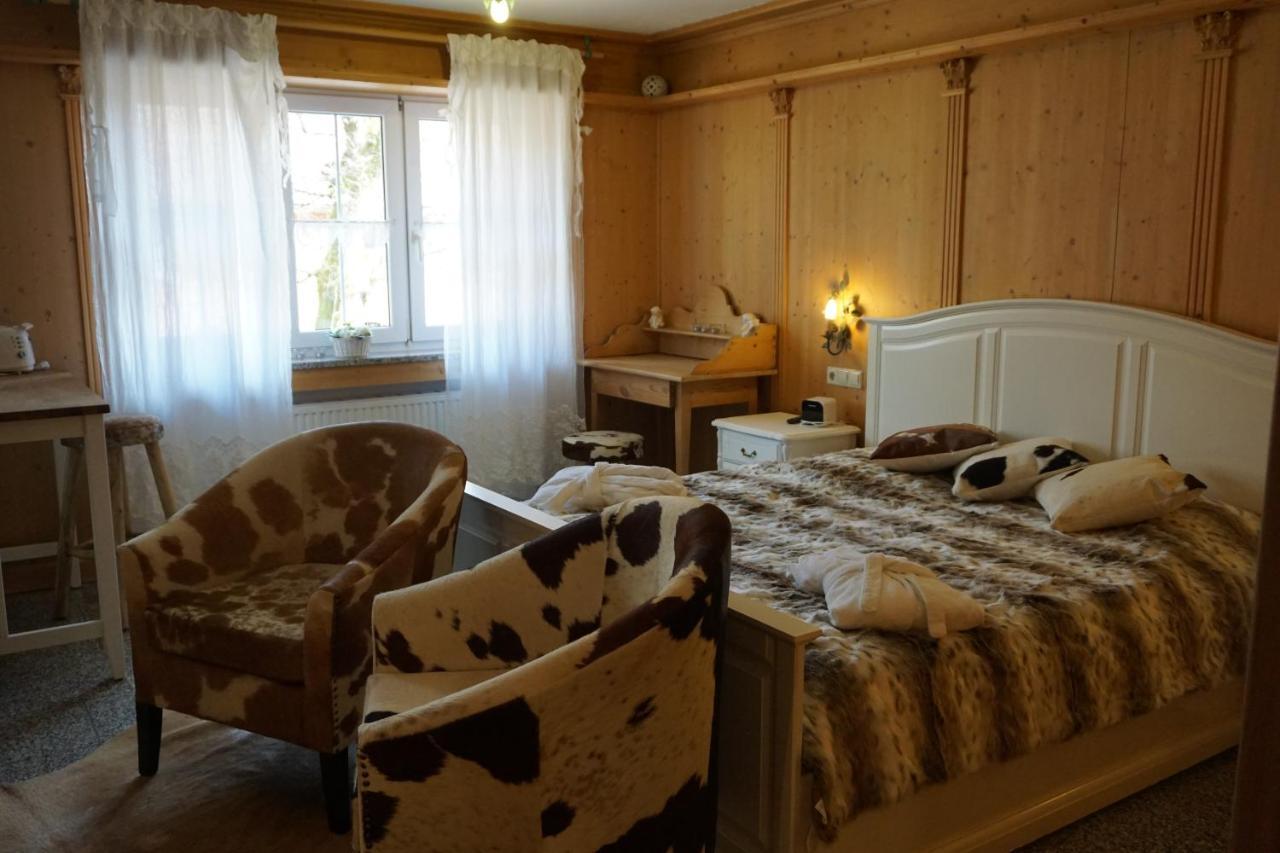 Landhotel Gutshof Camping Badhuetten Tettnang Buitenkant foto